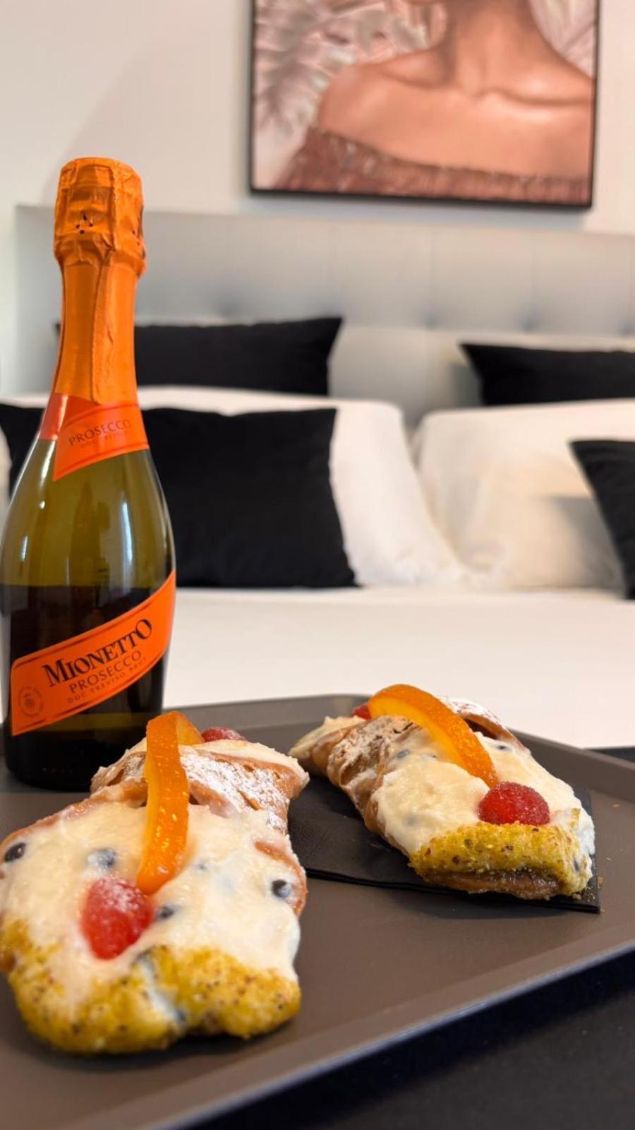 Guest house Crispi 120 New Opening *